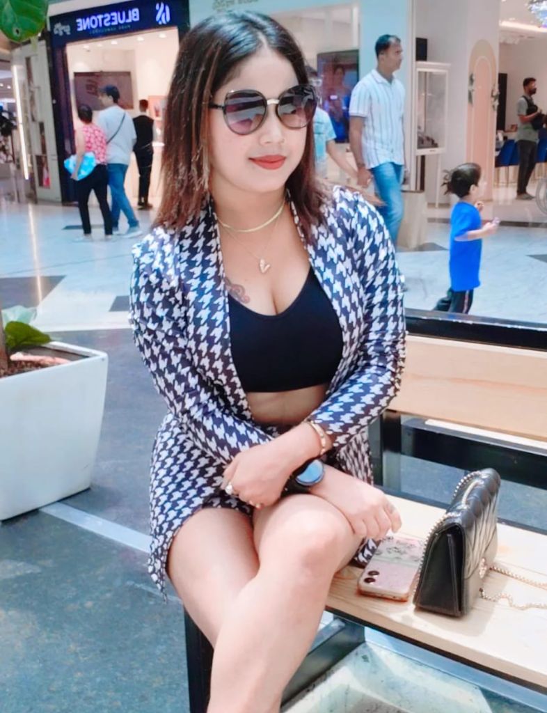 Chennai Escort Services Aavani Escort Service