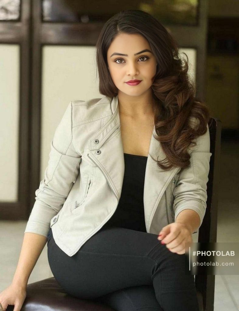 Chennai Escorts Haasini